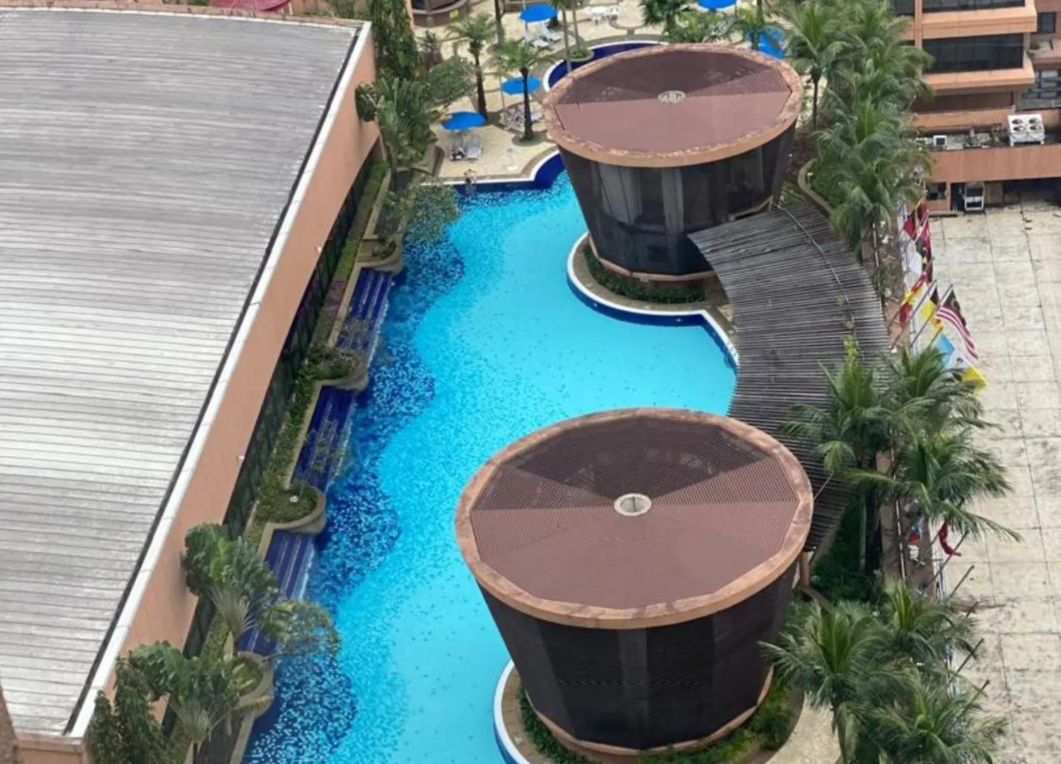 Hundred Hundred Suites At Berjaya Times Square Malaysia Kuala Lumpur