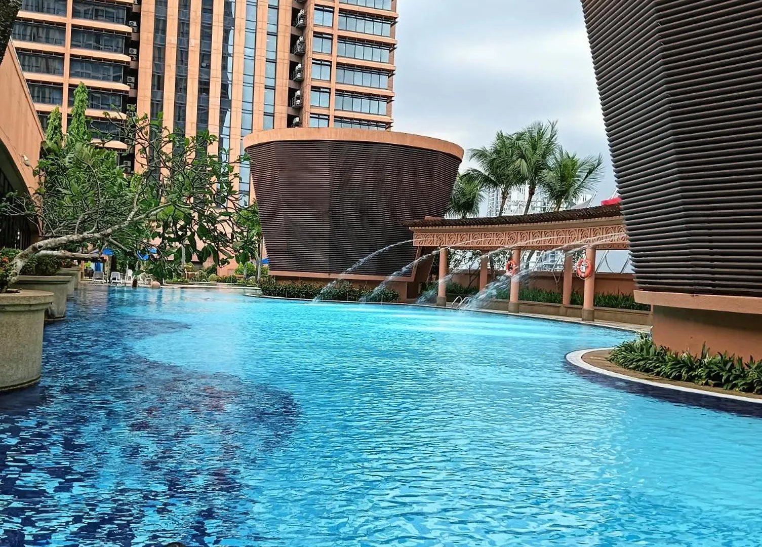 Hundred Hundred Suites At Berjaya Times Square Malaysia Kuala Lumpur 0*,  Malaysia