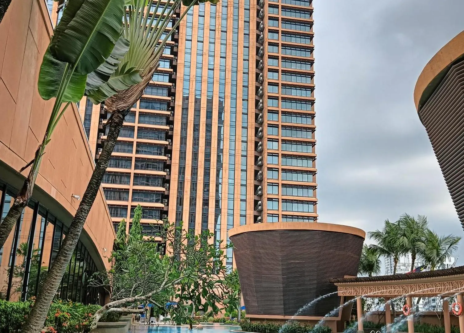 Hundred Hundred Suites At Berjaya Times Square Malaysia Kuala Lumpur