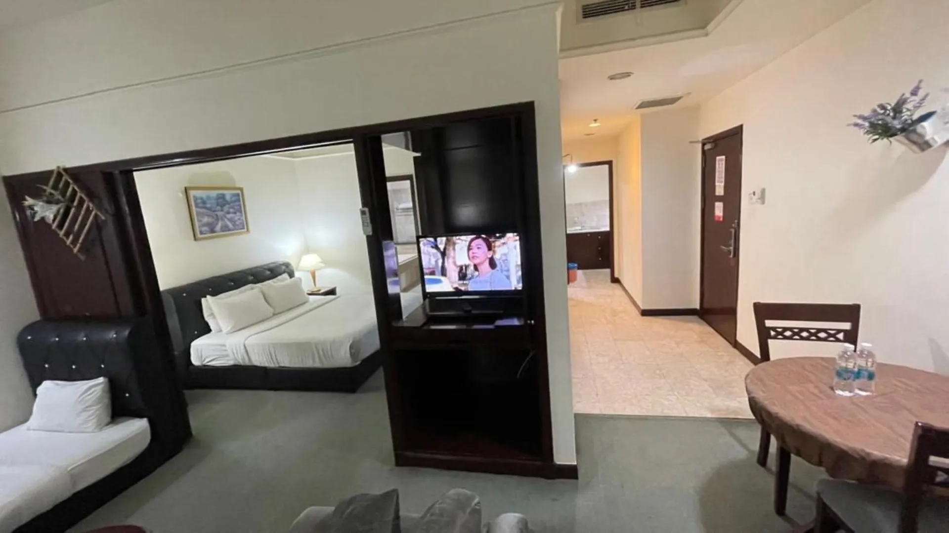 Hundred Hundred Suites At Berjaya Times Square Malaysia Kuala Lumpur