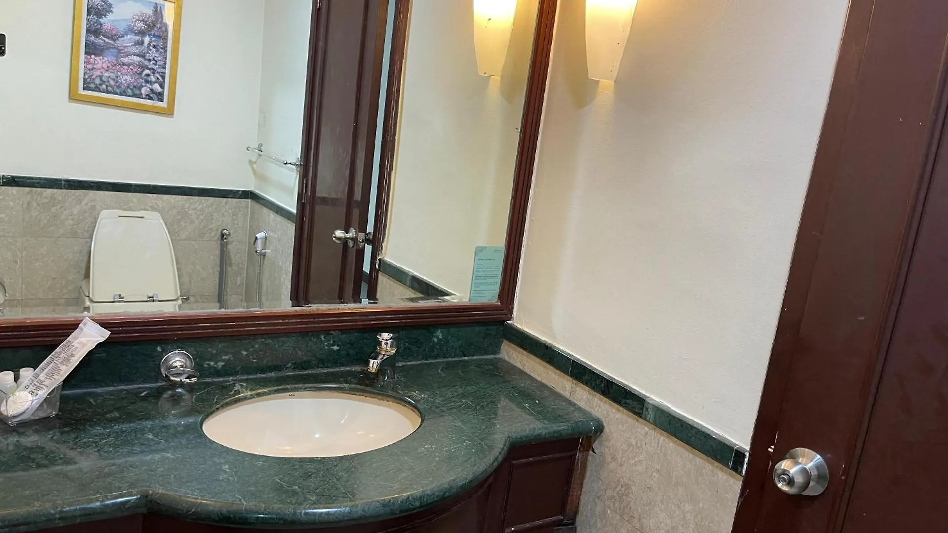 Hundred Hundred Suites At Berjaya Times Square Malaysia Kuala Lumpur 0*,